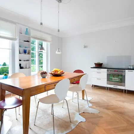 Hoyerberg - Besondere Villen-wohnung Mit Garten Und Ausblick 公寓